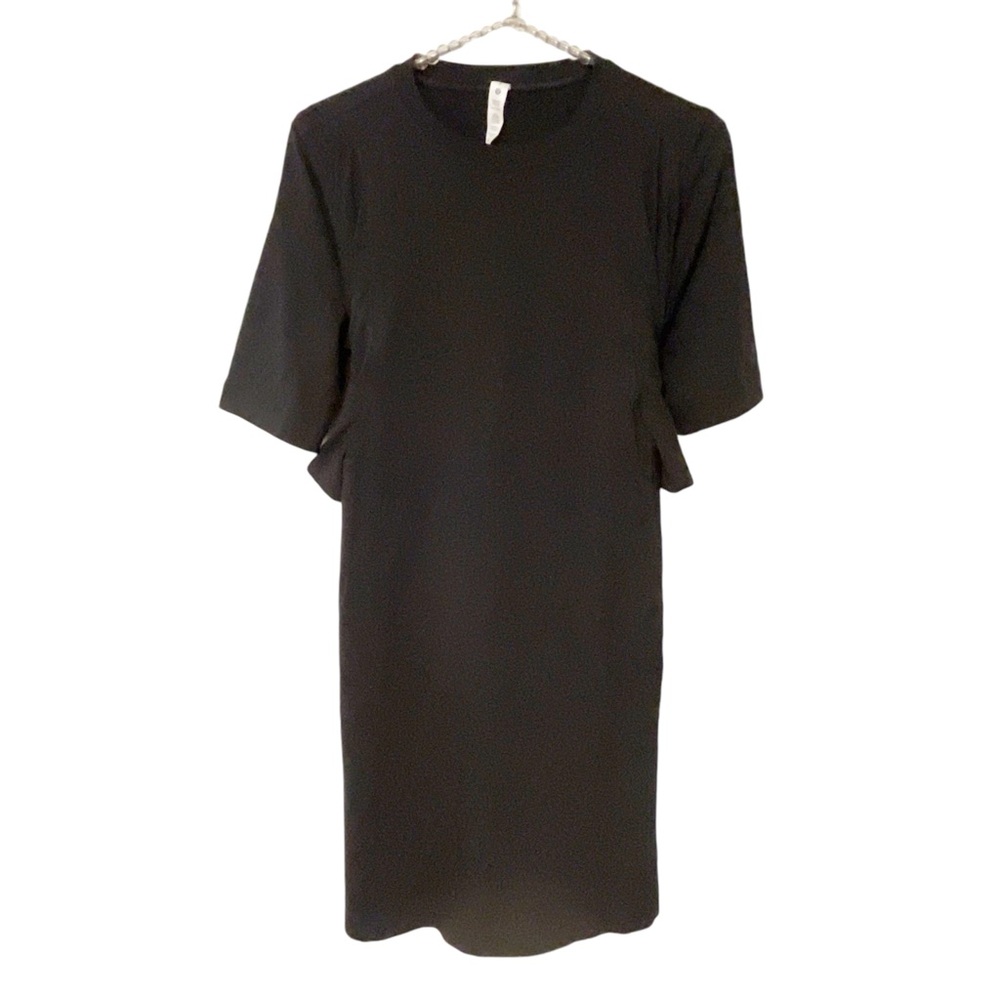 Lululemon Size 6 Black Short Sleeve Cotton Blend Tie Waist Athletic Dress